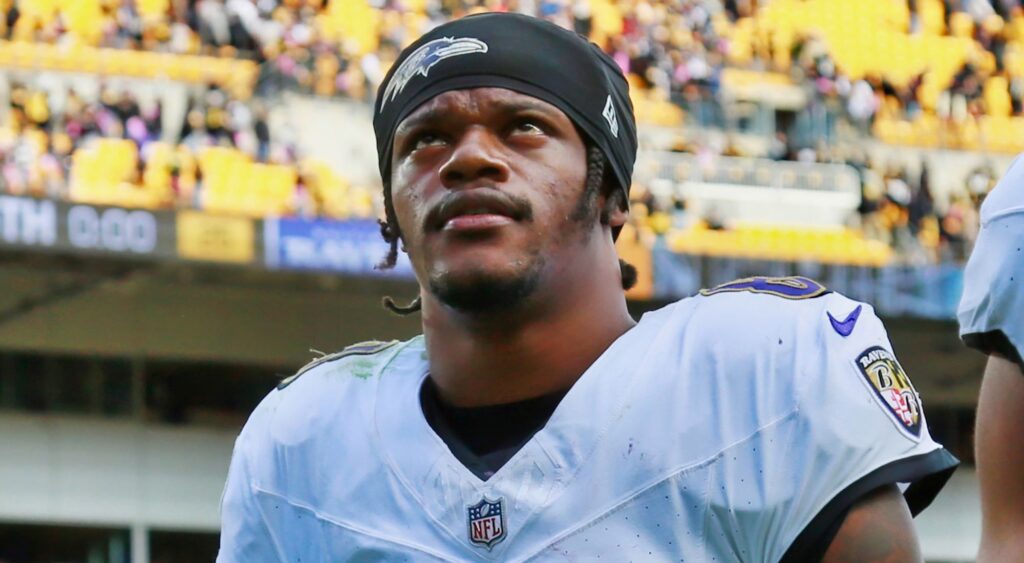 Lamar Jackson of the Baltimore Ravens walks off the field after his team's 17-10 loss against the Pittsburgh Steelers