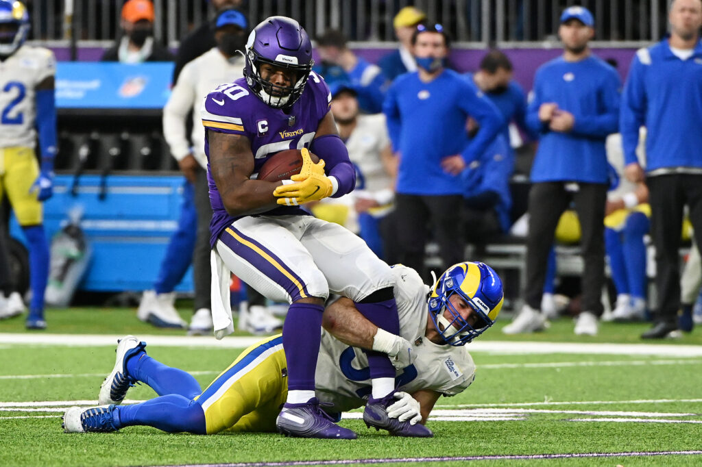 Global broadcast details for Minnesota Vikings vs. Los Angeles Rams game