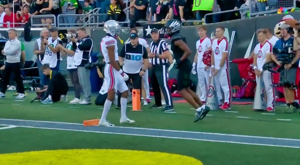 Traeshon Holden spitting on Ohio State defender