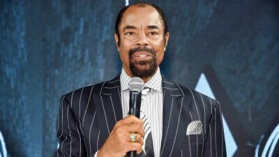 Walt Frazier gave a one-word response about the Knicks roster.