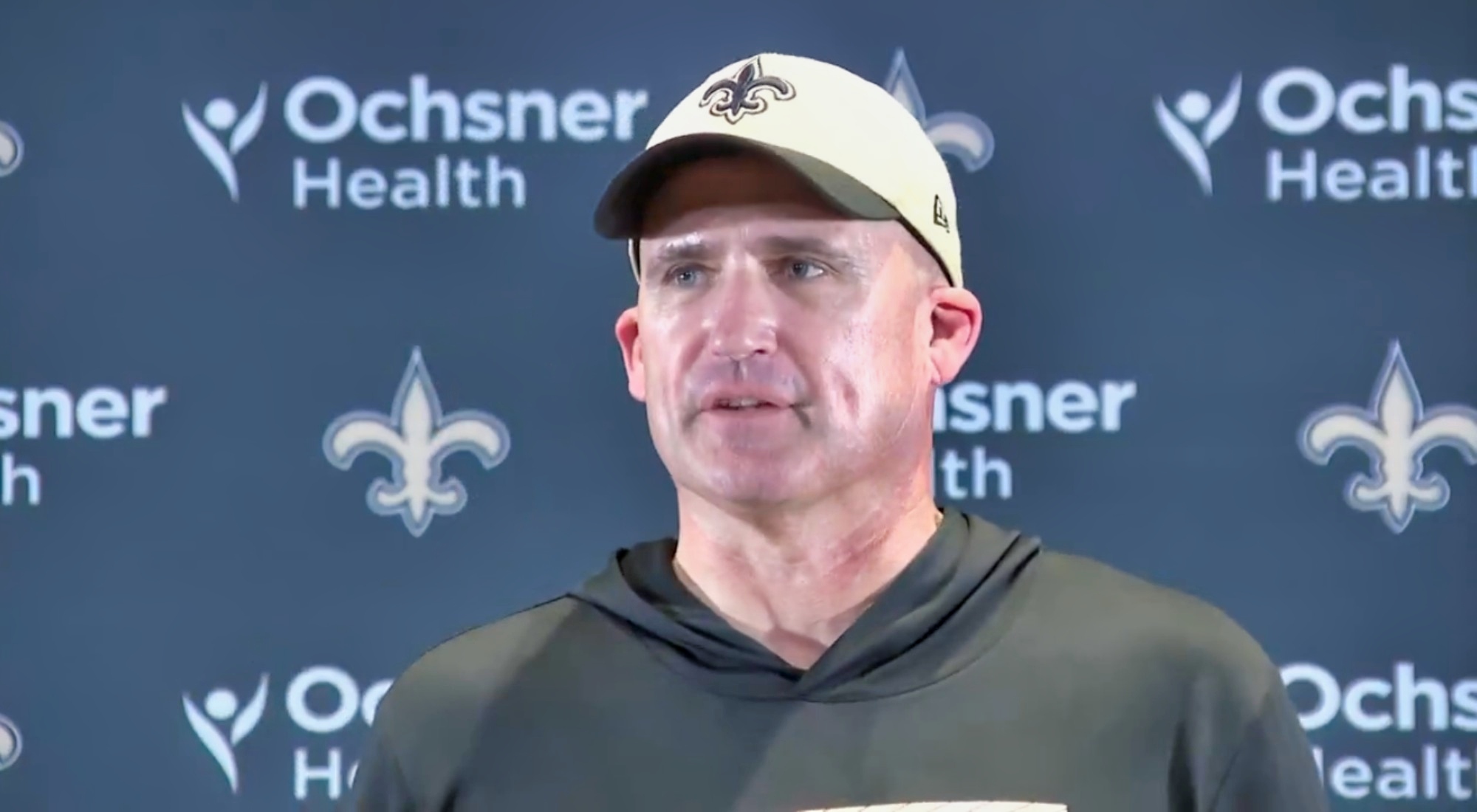 VIDEO: Saints Head Coach Darren Rizzi Dropped The Nastiest Bathroom ...