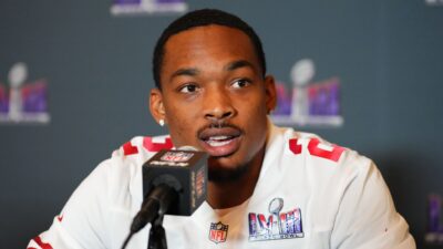 San Francisco 49ers Sign Deommodore Lenoir to an Extension