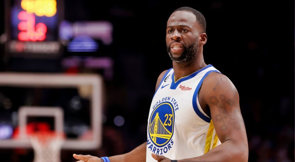 Draymond Green #23 of the Golden State Warriors reacts to the Grizzlies offensive strategy