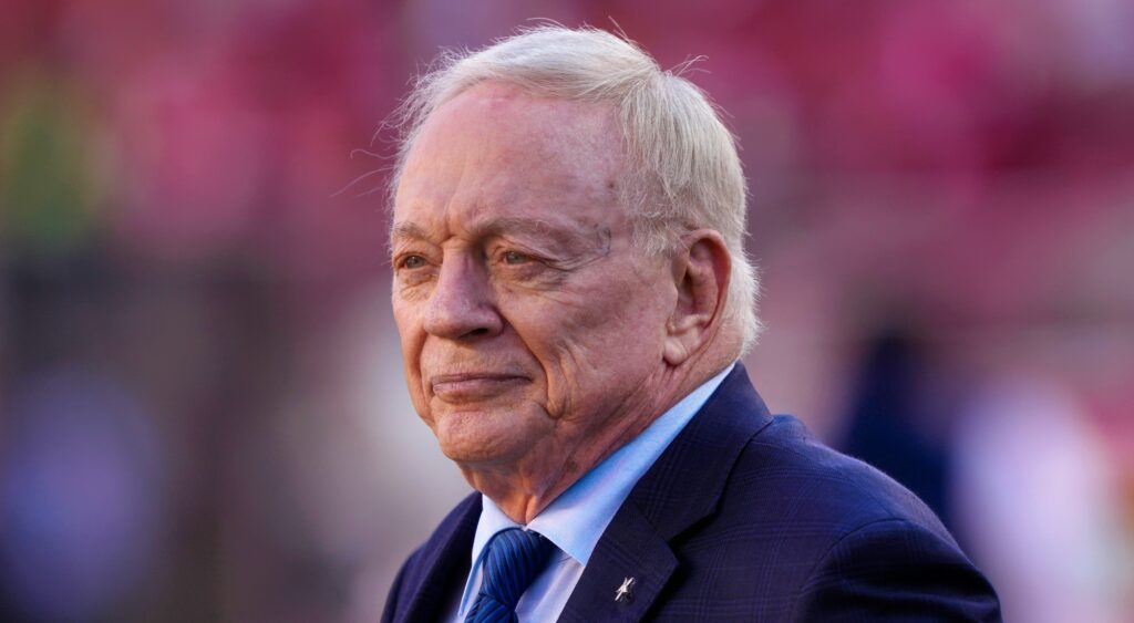 Jerry Jones of Dallas Cowboys looking on.