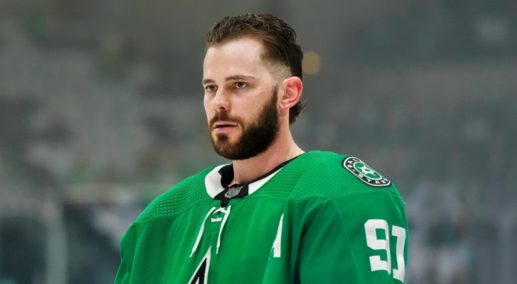 Tyler Seguin of Dallas Stars looking on.