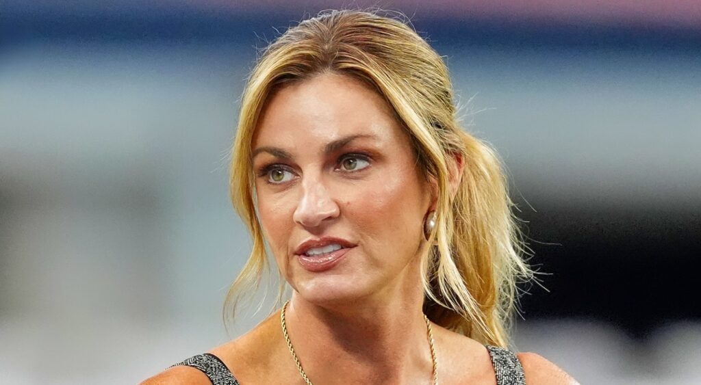 Erin Andrews on the field.