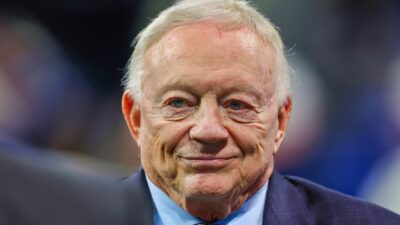 Jerry Jones in suit