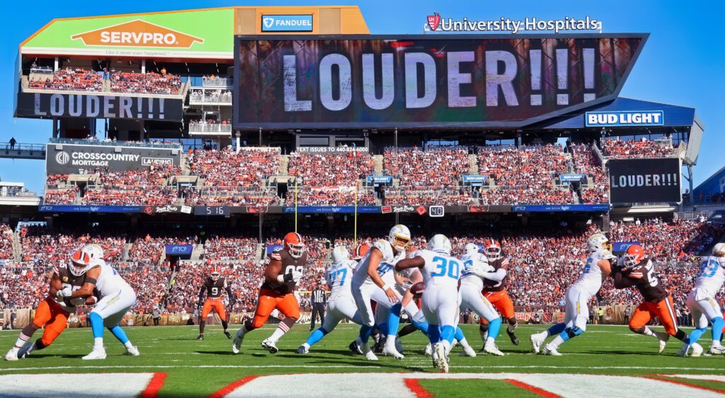 Cleveland Browns vs Los Angeles Chargers