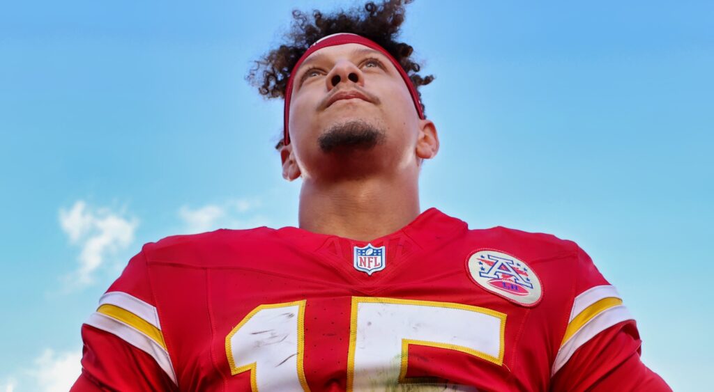 Patrck Mahomes in uniform