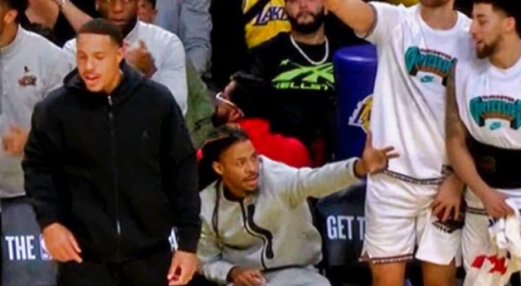 Ja Morant signals gun at Anthony Davis