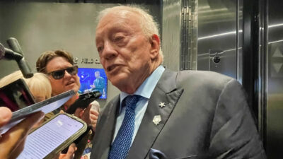 Jerry Jones speaking to reporters