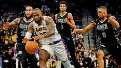 Spurs vs. Lakers post game stats