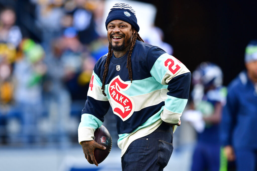 Best NFL Trade Deadline Deals: Marshawn Lynch 