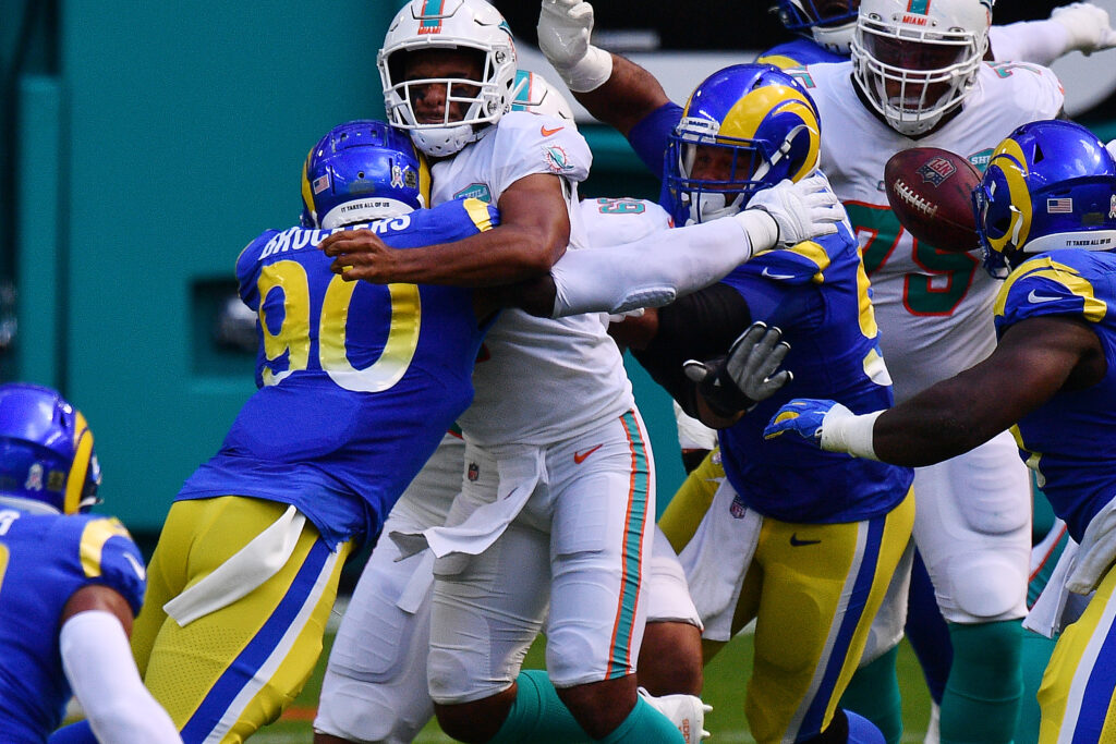 Worldwide viewing options for Miami Dolphins vs. Los Angeles Rams game