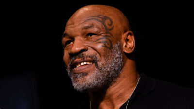 Mike Tyson leaves fans in awe