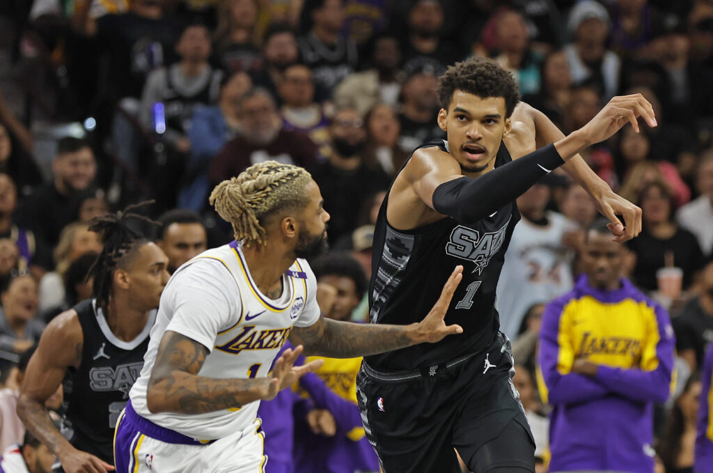 San Antonio Spurs vs. Los Angeles Lakers overview