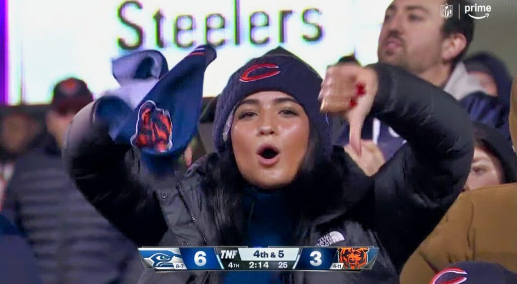 Chicago Bears fan with her thumbs down Chicago Bears fans (via Amazon Prime)