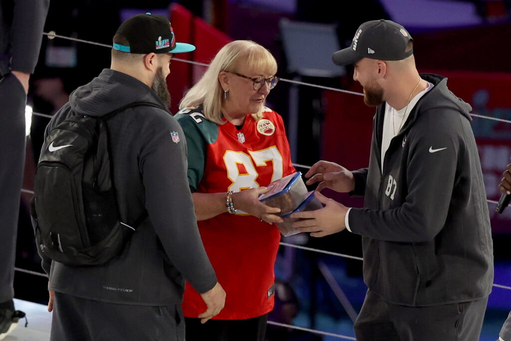 Everything about Ed and Donna, parents of Travis and Jason Kelce