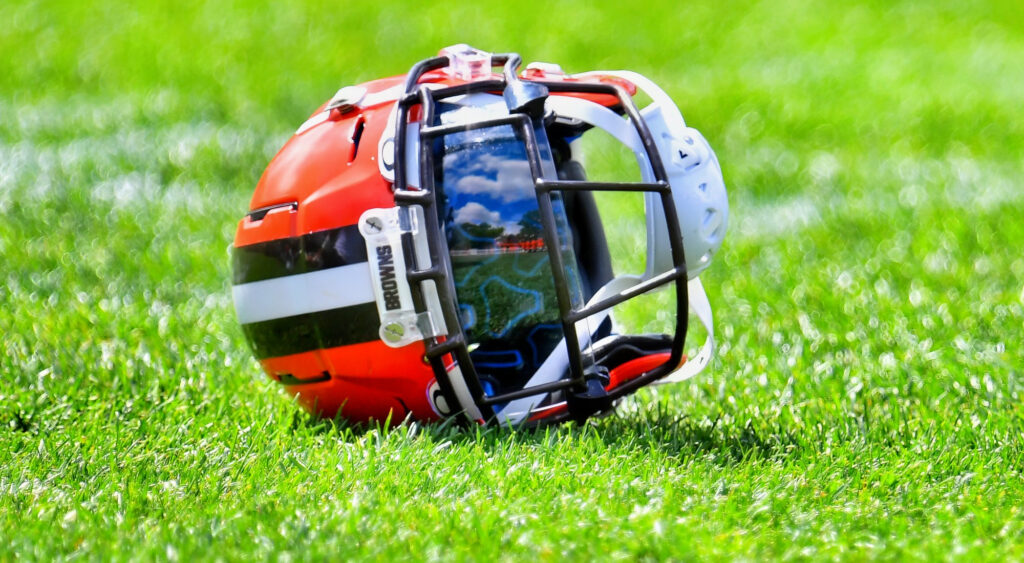 Photo of Cleveland Browns helmet for article on Kadarius Toney