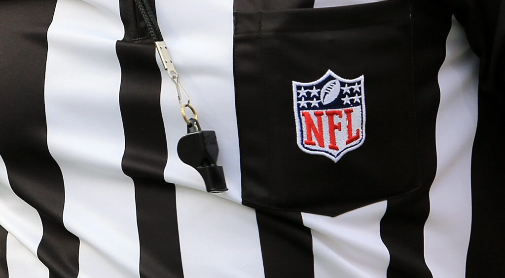 Former NFL referee Dale Hamer has passed away at the age of 87.