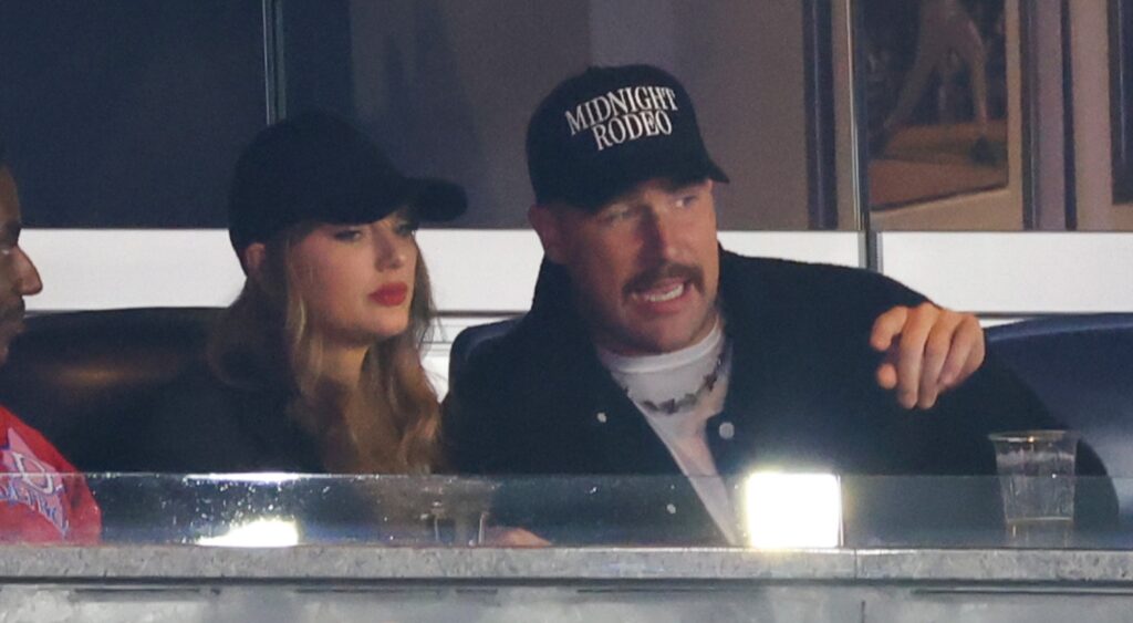 Taylor Swift and Travis Kelce watching ALCS.