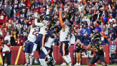 Noah Brown catching Jayden Daniels pass