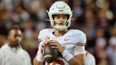 Arch Manning in Texas uniform