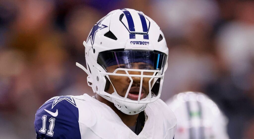 Micah Parsons of Dallas Cowboys looking on.