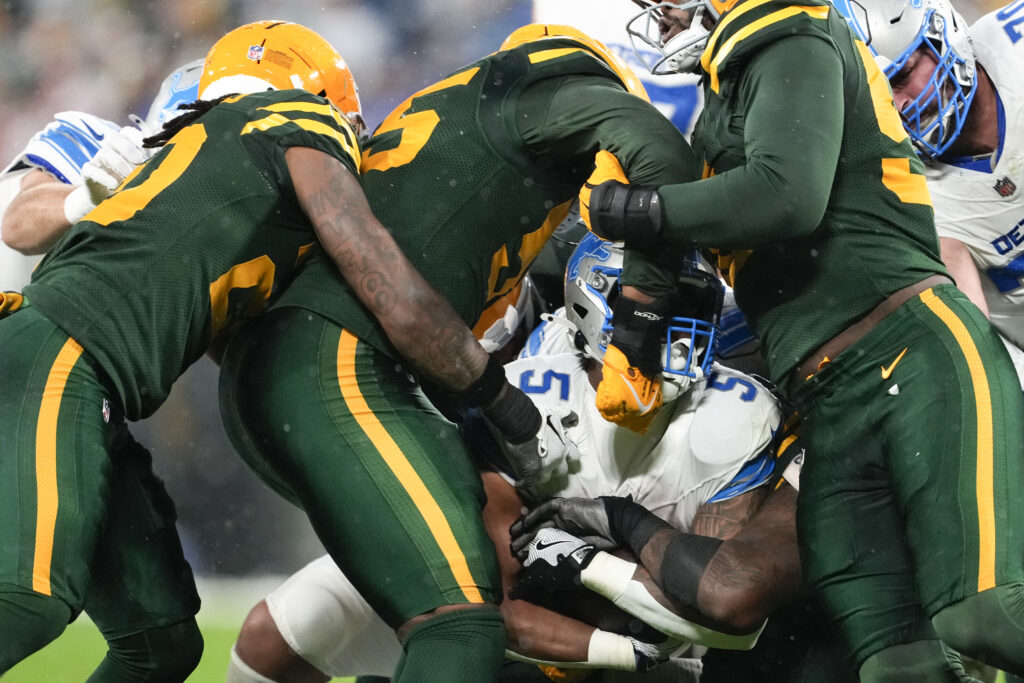 Green Bay Packers vs. Detroit Lions game overview