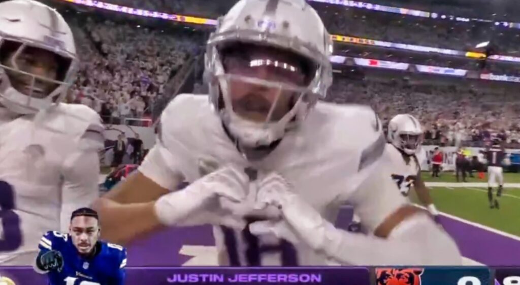 Justin Jefferson celebrating touchdown