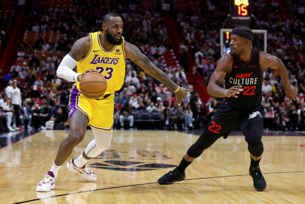 Miami Heat vs. Los Angeles Lakers game preview and updates