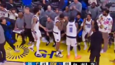 PJ Washington hitting Stephen Curry's celebration