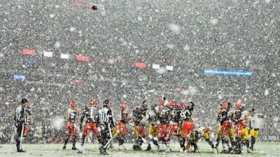 Chris Boswell #9 of the Pittsburgh Steelers kicks a 28 yard field goal against the Cleveland Browns during the third quarter in the game at Huntington Bank Field on November 21, 2024 in Cleveland, Ohio.