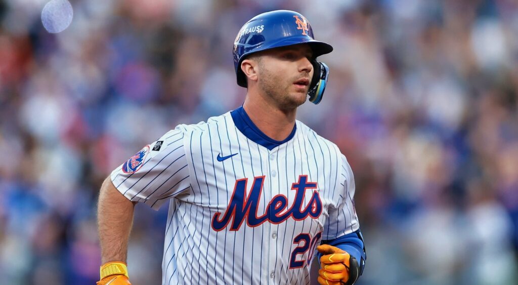 Pete Alonso Rumors: Yankees And Mets Continue Hot Pursuit For Star Slugger