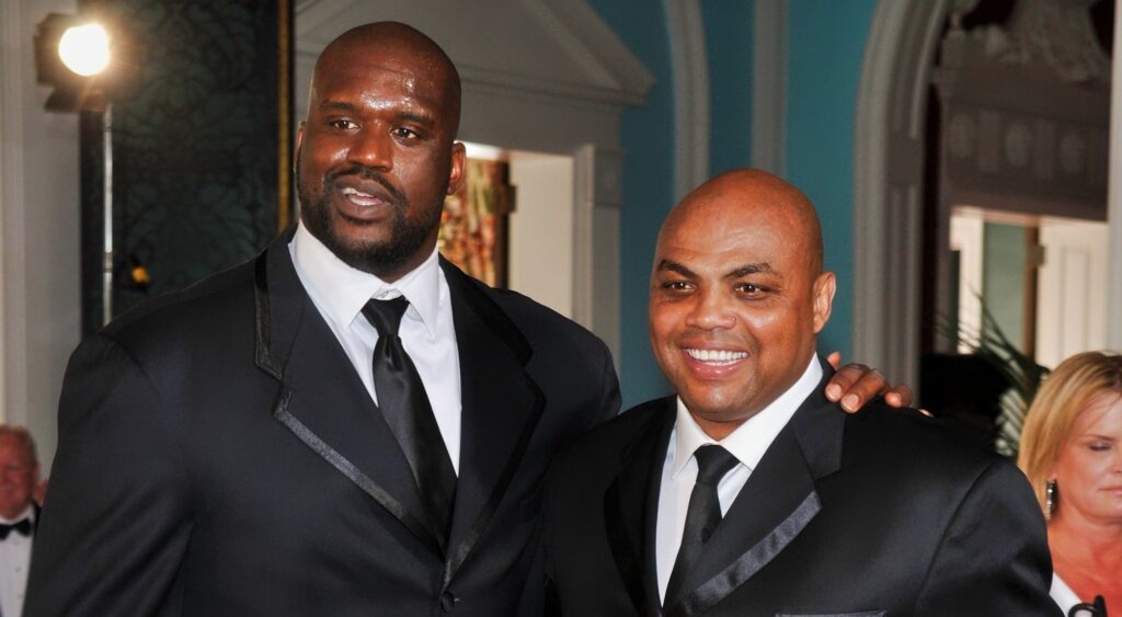 Shaquille O’Neal Jokes About His Giant Feet Compared to Charles Barkley’s, While Sharing His Regular Pedicure Routine for Laughs