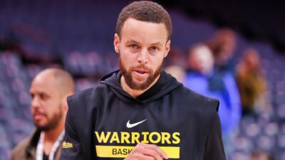 Stephen Curry issued a friendly warning to his young teammates