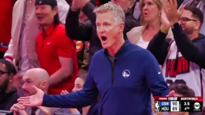 Steve Kerr Couldn't Believe His Eyes After Referee Calls For A Loose Ball Foul On The Warriors That Decided The Fate Of Their NBA Cup Game