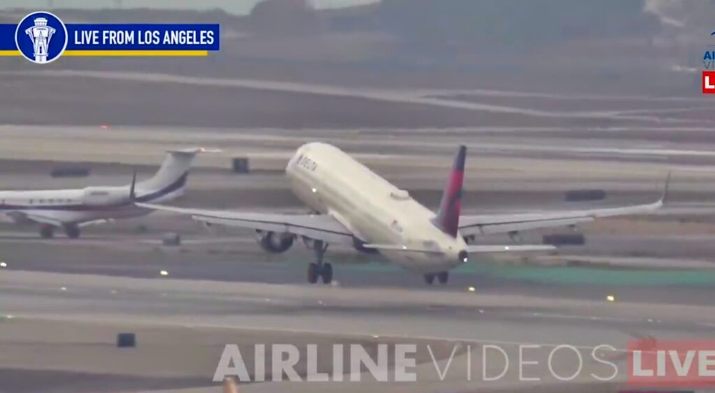 Gonzaga basketball airplane on the runway.