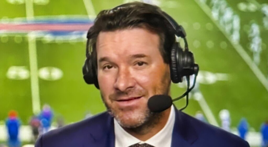 Tony Romo speaking in broadcast booth.