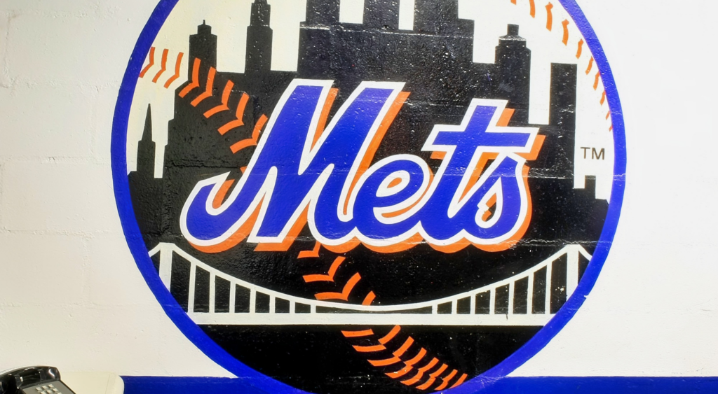 The New York Mets Logo