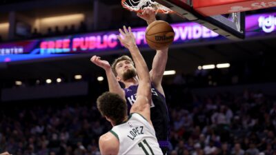 Milwaukee Bucks vs. Sacramento Kings game details