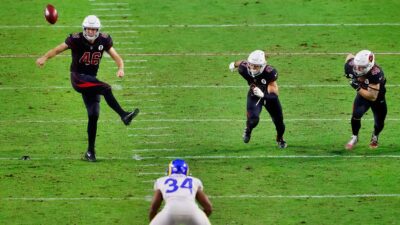 Cardinals and Rams during onside kick