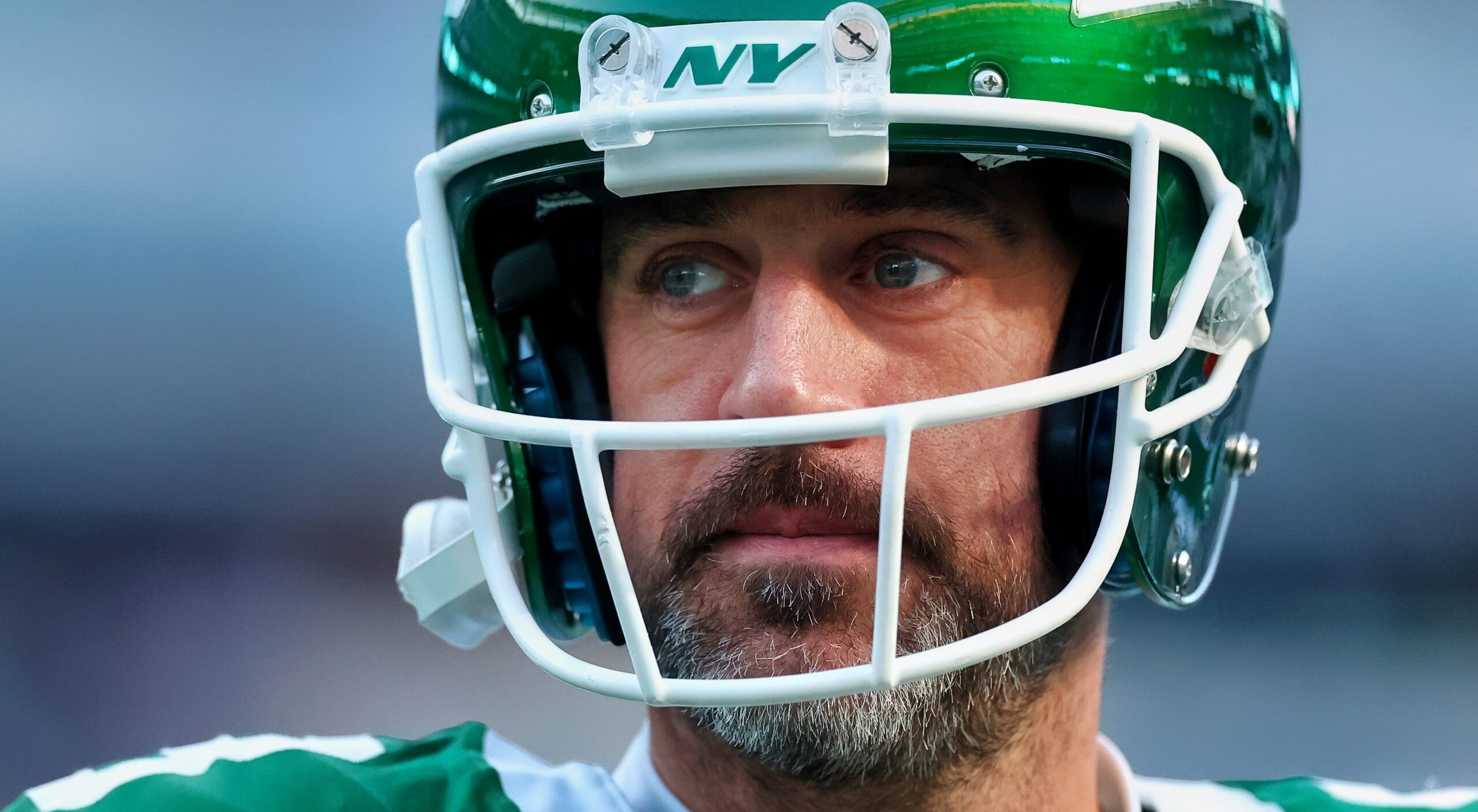 Aaron Rodgers Is Expected To Sign With Surprising AFC Team To Finish