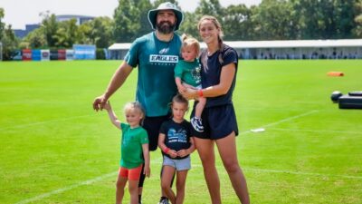 Jason and Kylie Kelce with their kids