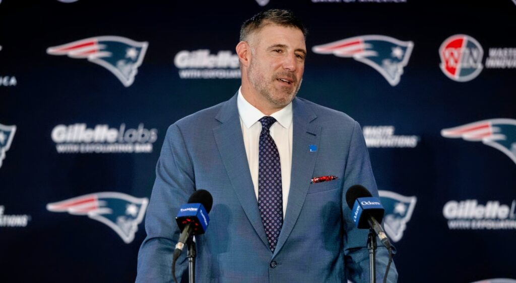 Mike Vrabel tenure as a player for the New England Patriots