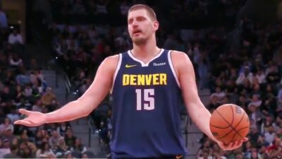 Nikola Jokic expressed his frustration toward a referee