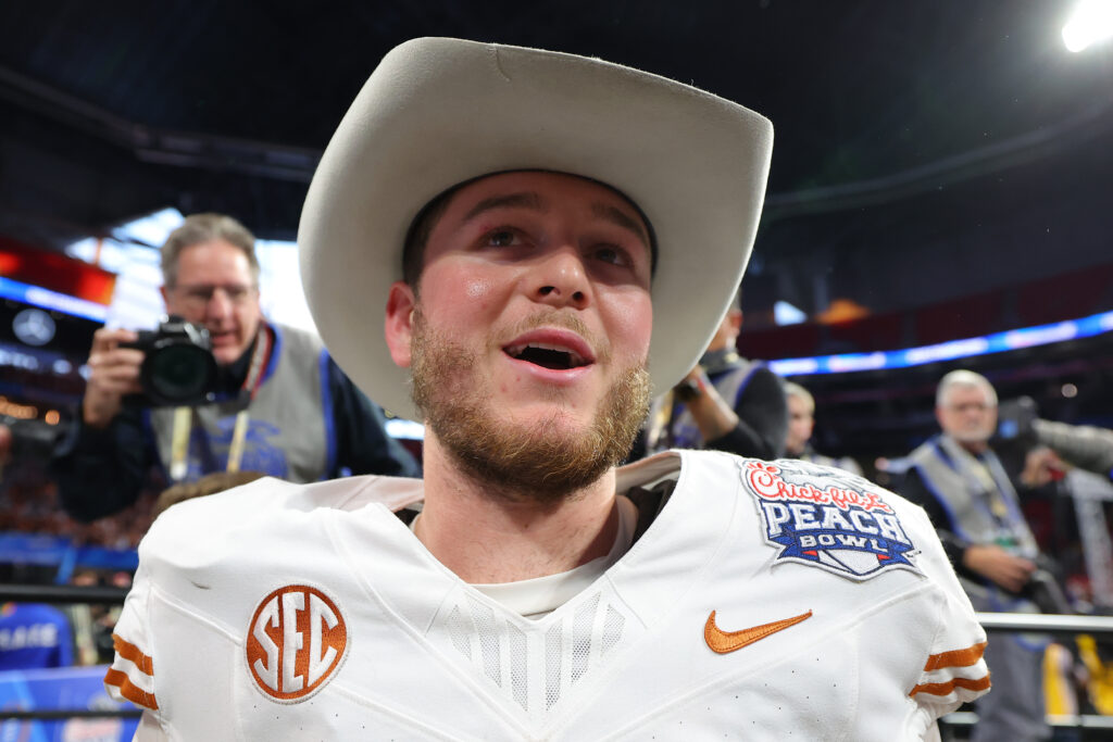 Texas Longhorns QB Quinn Ewers at a glance