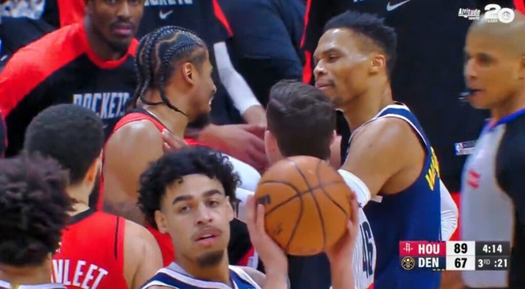 Russell Westbrook's hilarious response to Jalen Green's trash-talk has the Houston Rockets bench in stitches during a viral moment