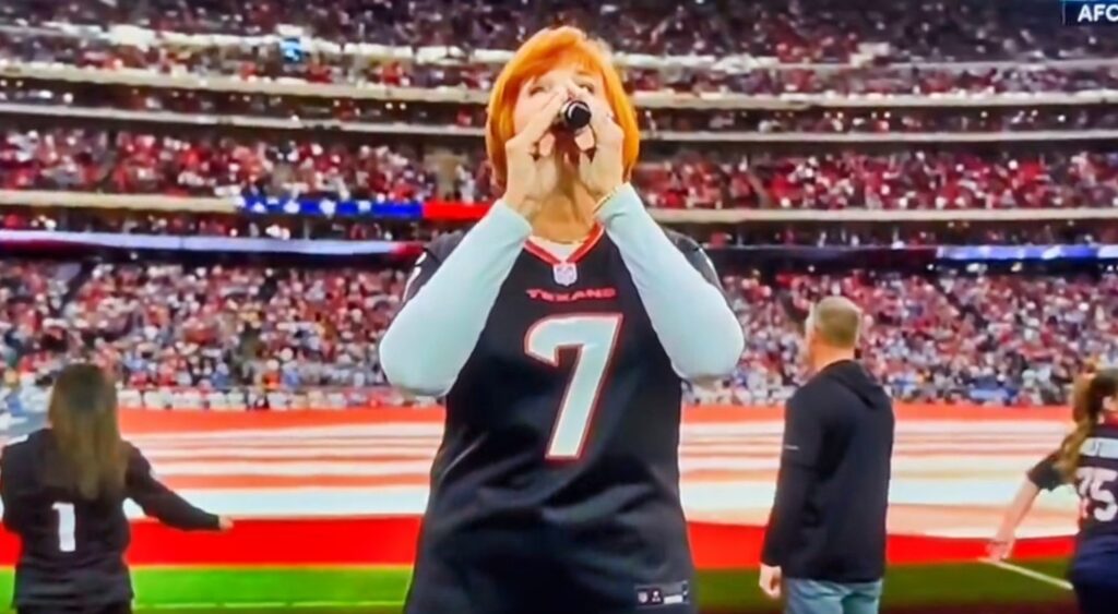 Texans Chargers anthem singer