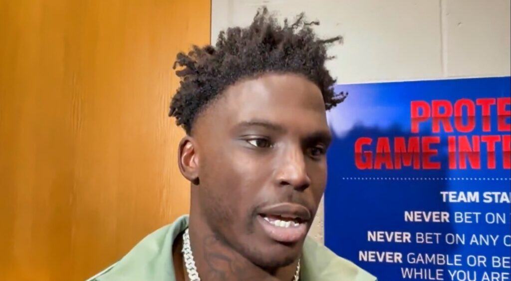 Tyreek Hill speaking to reporters after game.